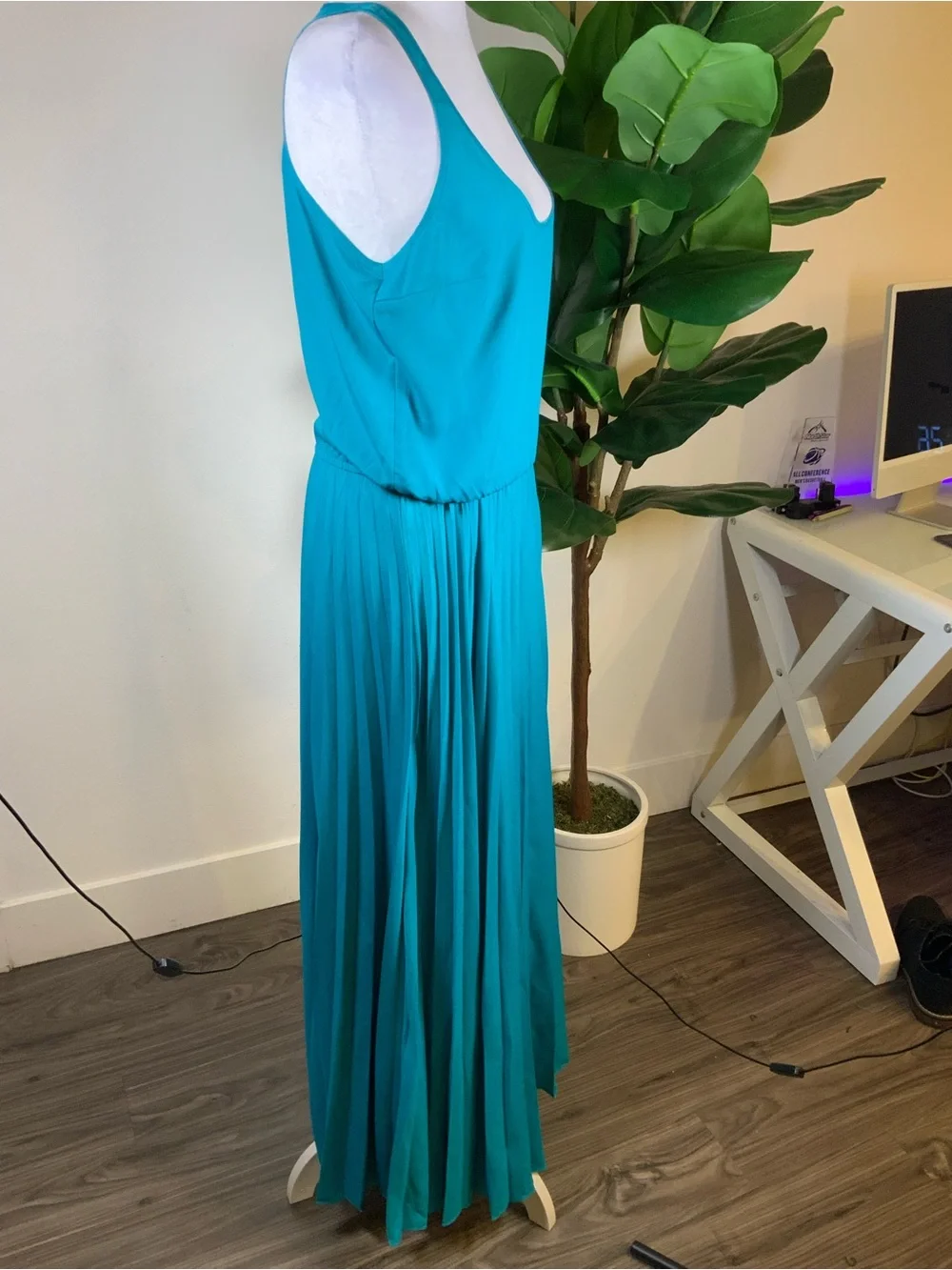 MICHAEL Michael Kors Teal Sleeveless Pleated Maxi Dress